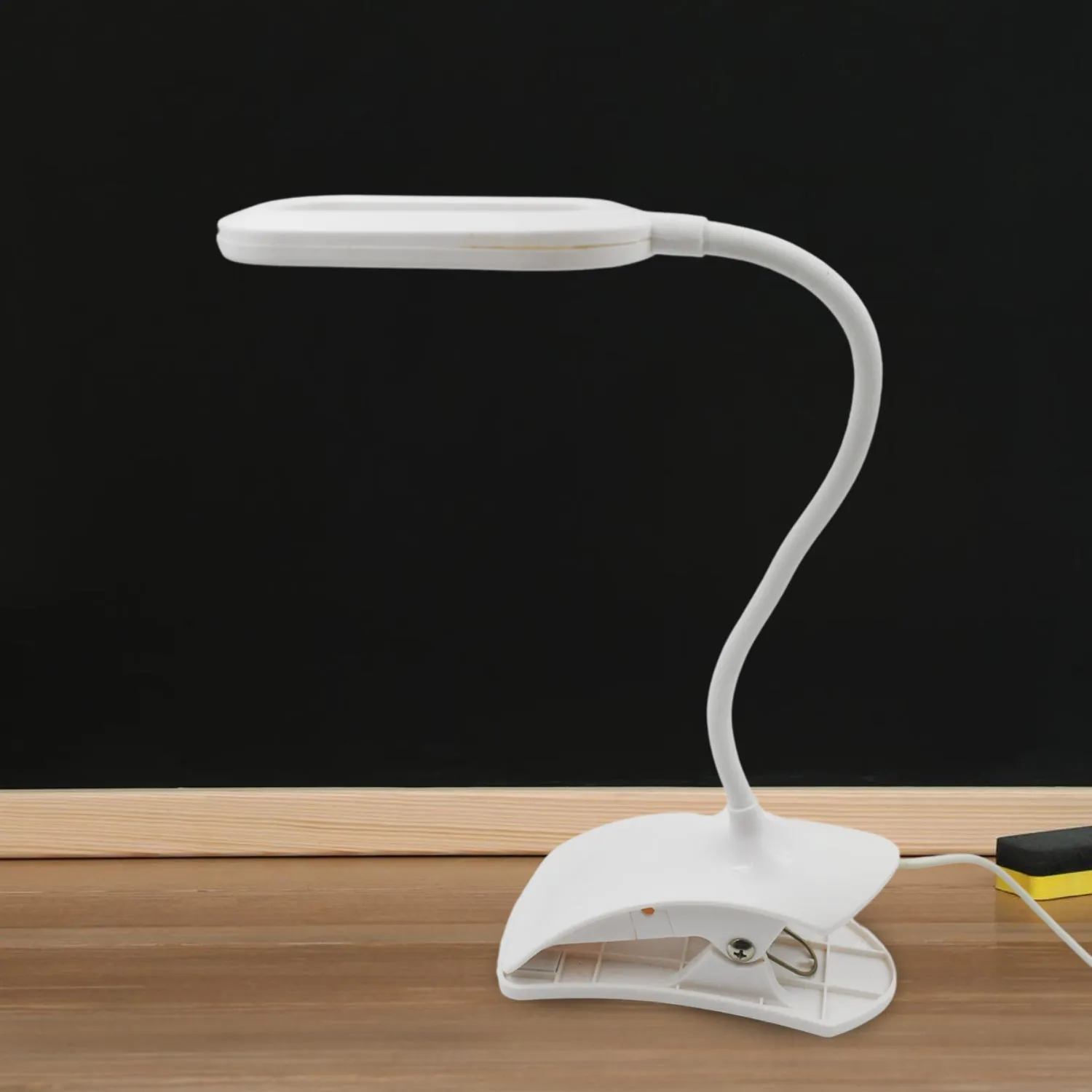 0331 STUDY LAMP LED TOUCH ON OFF SWITCH STUDENT STUDY READING DIMMER LED TABLE LAMPS WHITE DESK LIGHT LAMP (Usb Lamp)