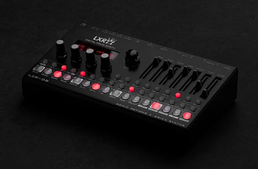 Erica Synths LXR-02