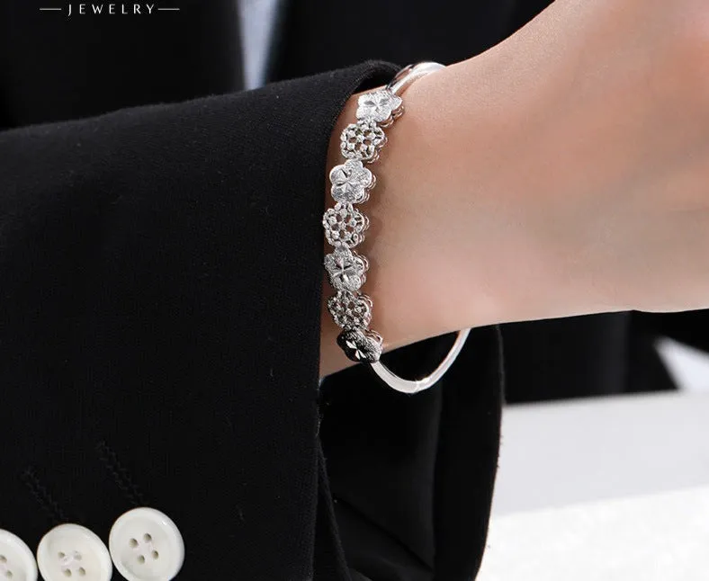 Jewelry ins style fashion trend elegant temperament closed hand jewelry flower bracelet