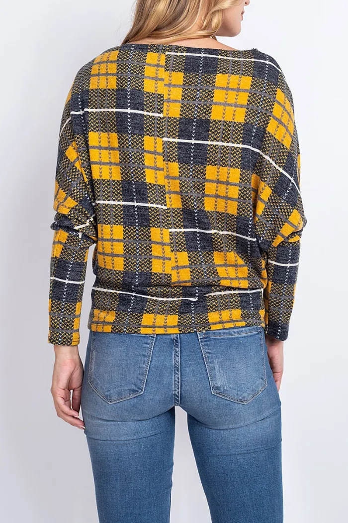 Loose Fit Plaid Long Sleeve Top