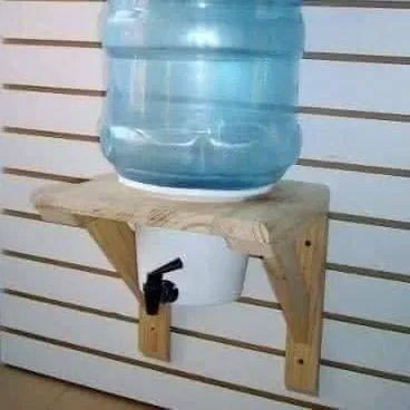 Wall-Mounted Wooden Water Dispenser/ Bisleri 20 Litres Stand By Miza